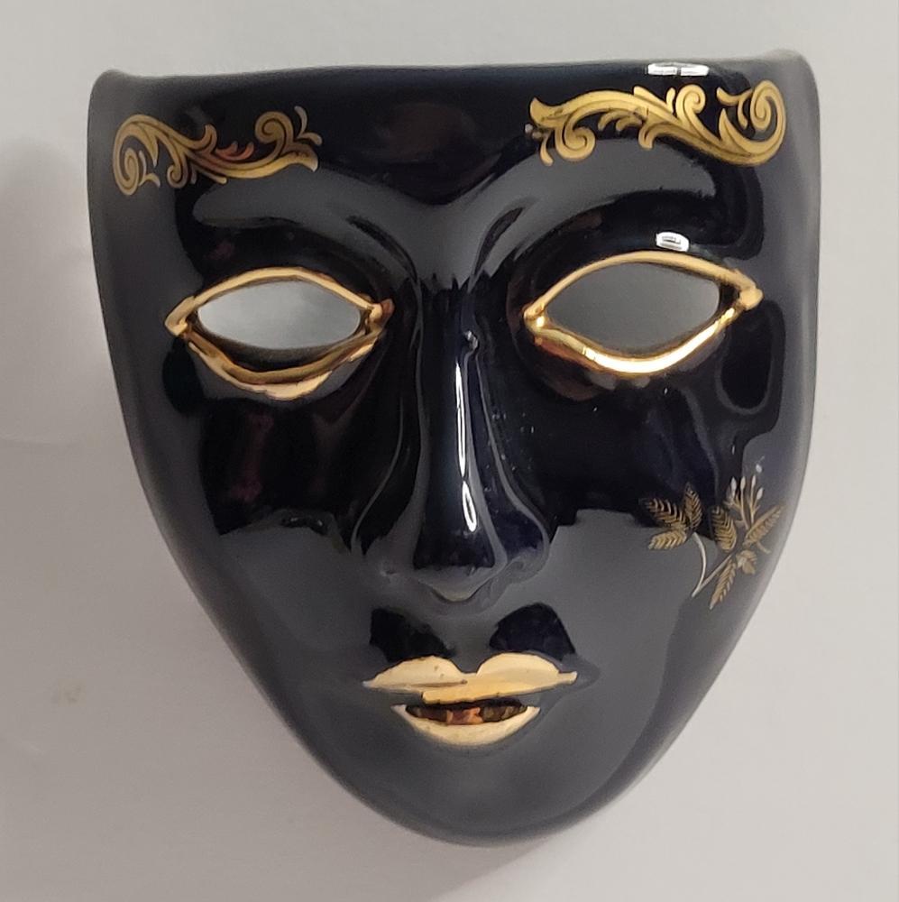"Midnight Elegance: Gold-Trimmed Ceramic Masquerade Mask"  338